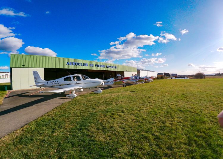 AEROCLUB DE VIENNE REVENTIN