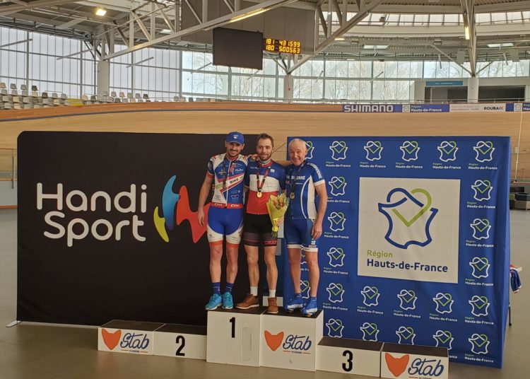 En piste pour les cyclistes de l’AS Handivienne