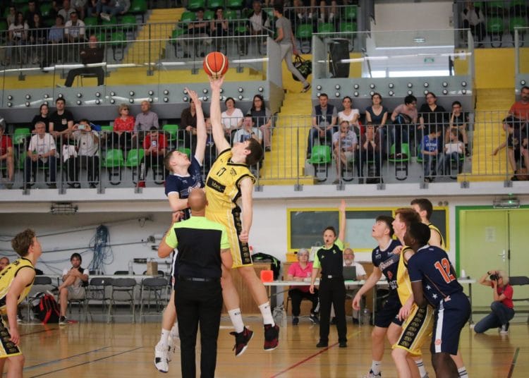 Grand tournoi annuel de basket