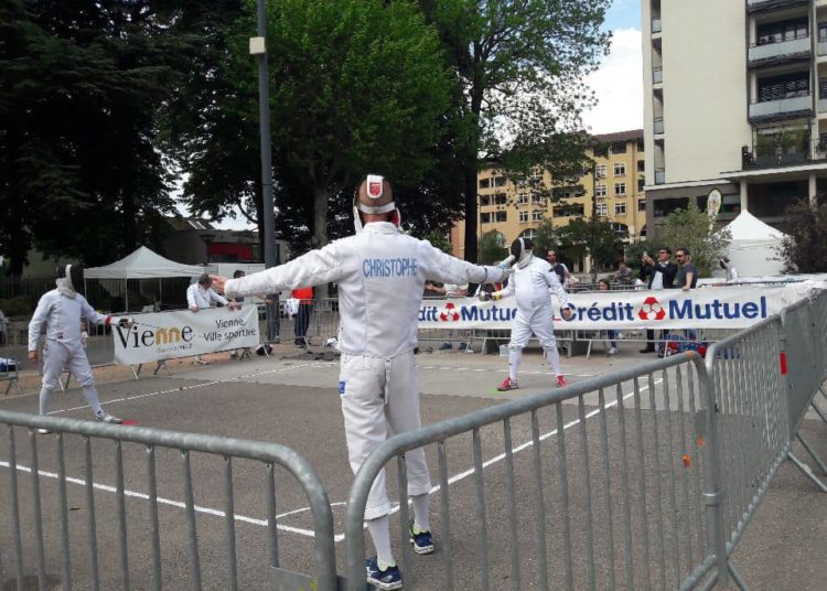 La Blue-Touche : Tournoi d’escrime !