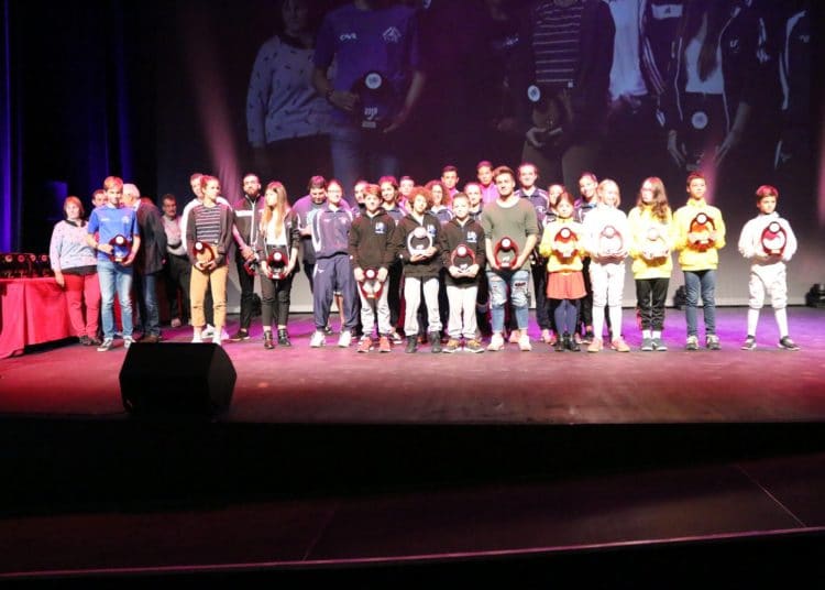 Félicitations et encouragements pour le monde sportifs Viennois